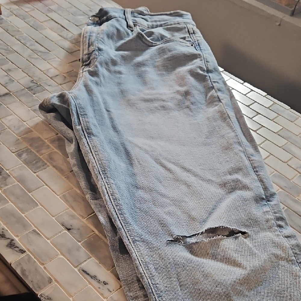 American Eagle Outfitters Light Blue Straight Leg Jeans